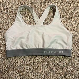 white razorback bra